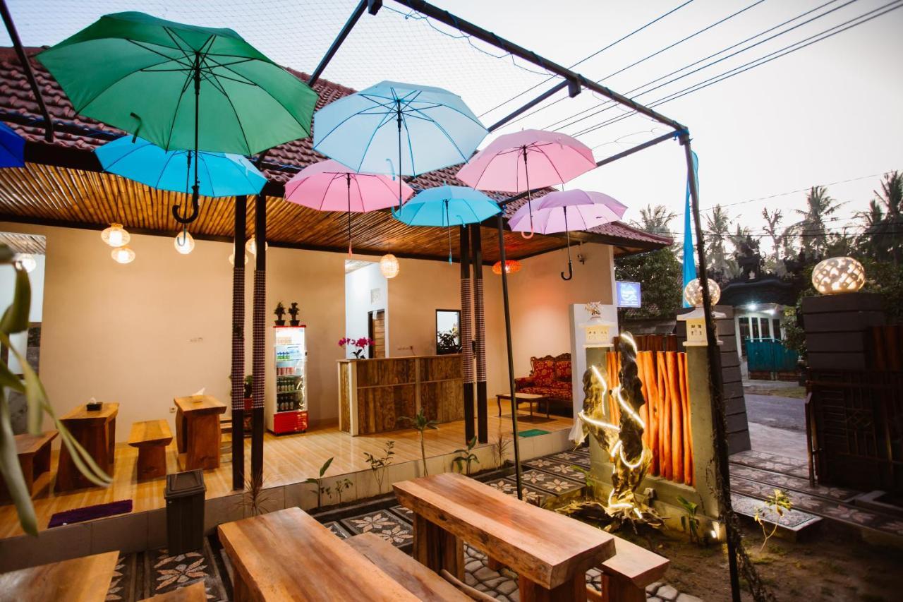 Double'D Hostel Batununggul Exterior photo